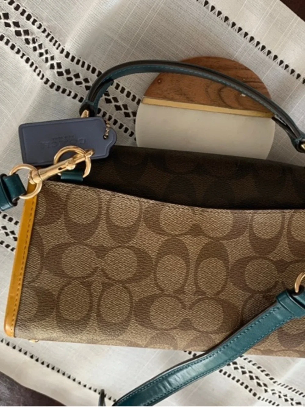 Coach crossbody signature